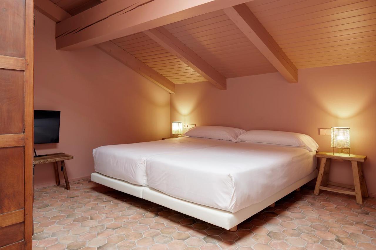 Pamplonapartments Pozo Blanco Luaran gambar